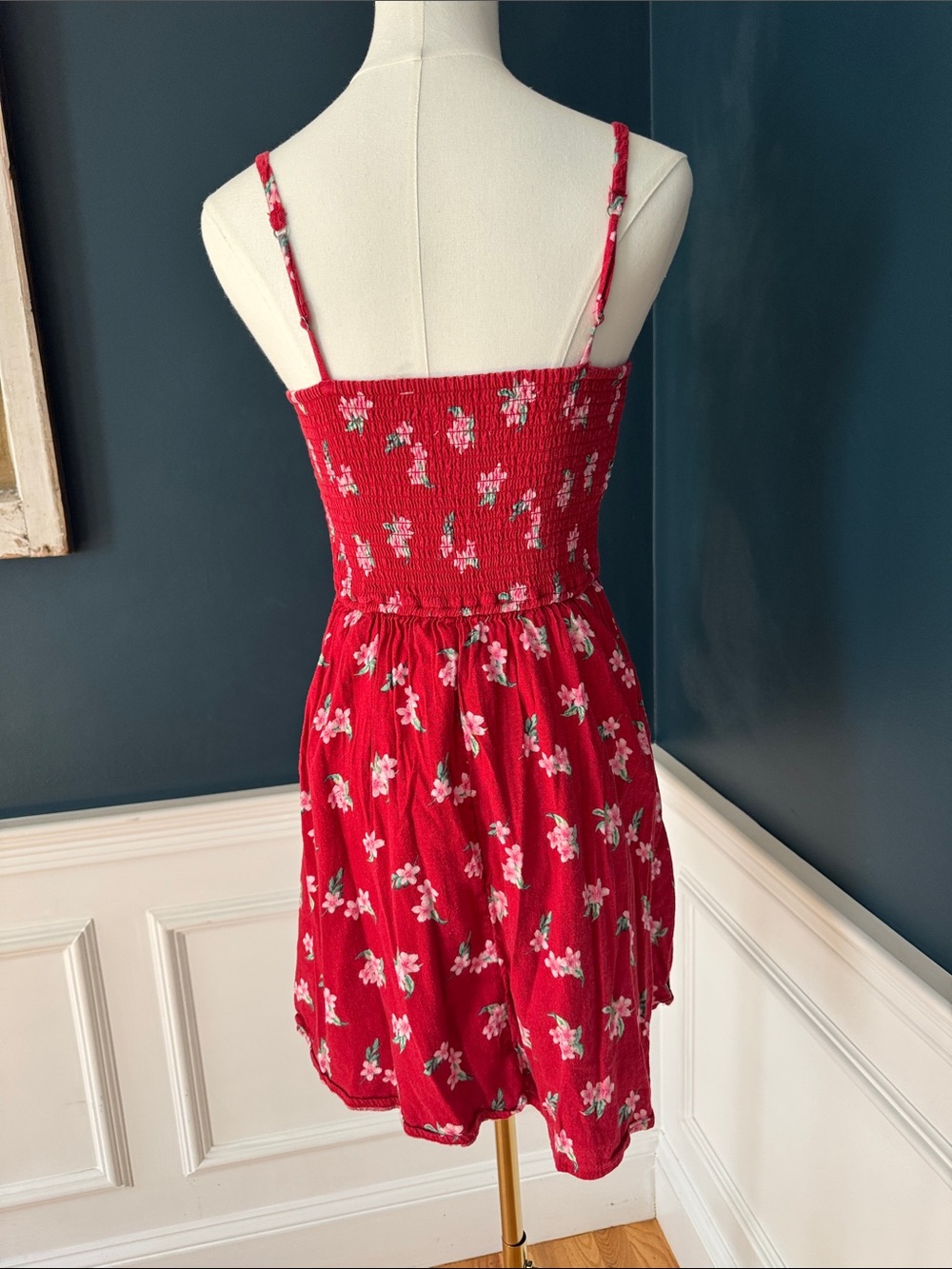 Hollister Red Floral Linen Button-Front Mini Dress - Picture 2 of 3